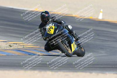 media/Nov-15-2024-CVMA Friday Practice (Fri) [[b142d29251]]/4-Group 4 and Trackday/Session 2 (Turn 10)/